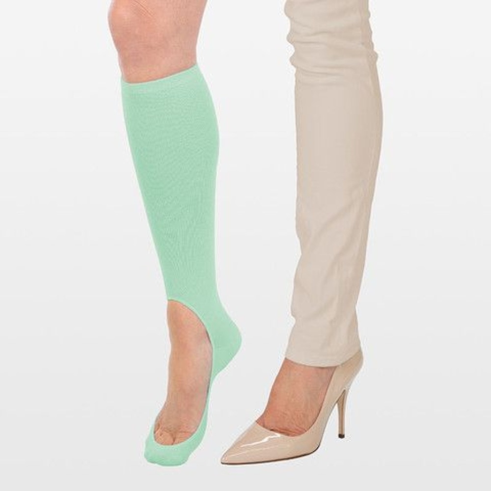 Keysocks Knee High No Show Socks NWT